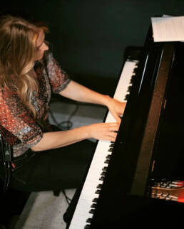 tiina soe interprete